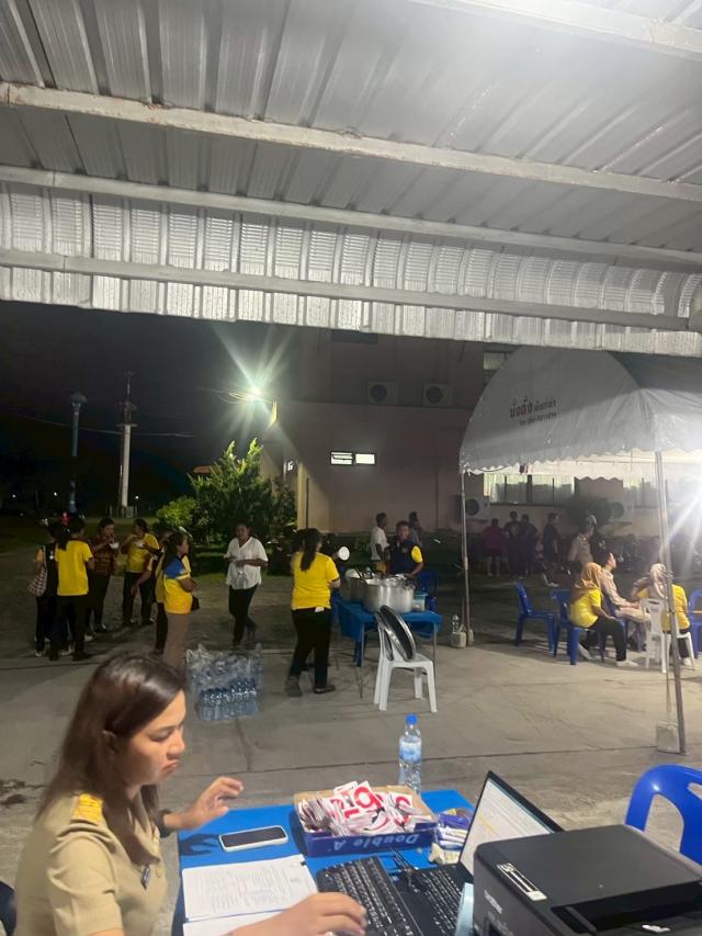 ภาพกิจกรรมรับมอบหีบบัตร รวมหีบบัตรเลือกตั้ง