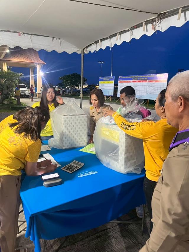 ภาพกิจกรรมรับมอบหีบบัตร รวมหีบบัตรเลือกตั้ง